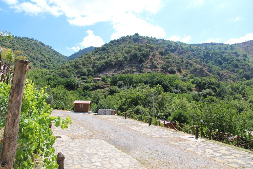 Profetina Village Motta Camastra ภายนอก รูปภาพ